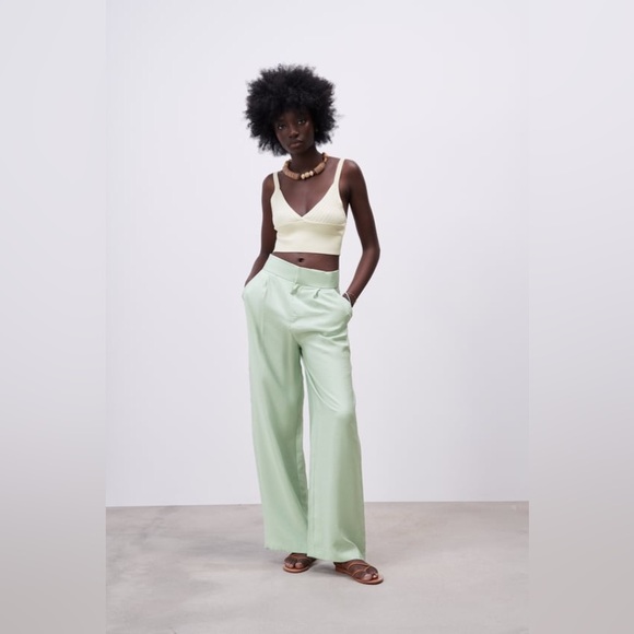 Zara Smock Off the Shoulder White Green Cream Striped Crop Top Size Med - Picture 6 of 9